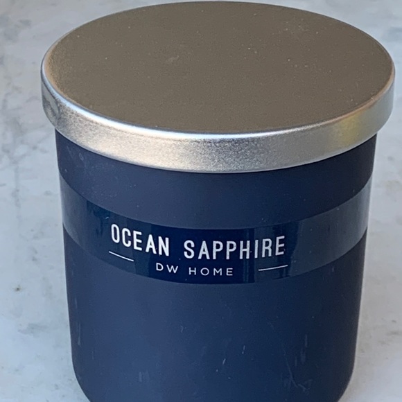 DW HOME CANDLE OCEAN SAPPHIRE RICHLY SCENTED NEW - Picture 2 of 3